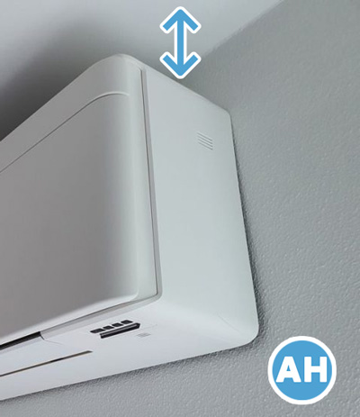 Ruimte tussen plafond en wandairco